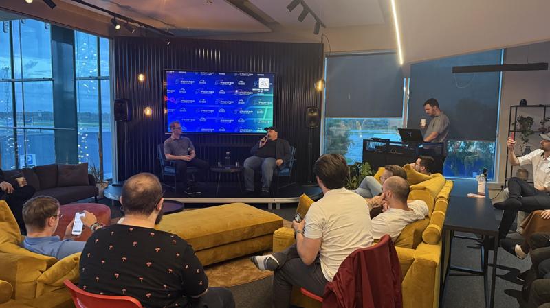 Frontier Sessions #02, Tallinn &mdash; the room during the fireside interview